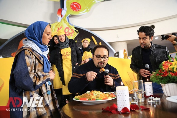 تبلیغ در مرکز خرید مگامال